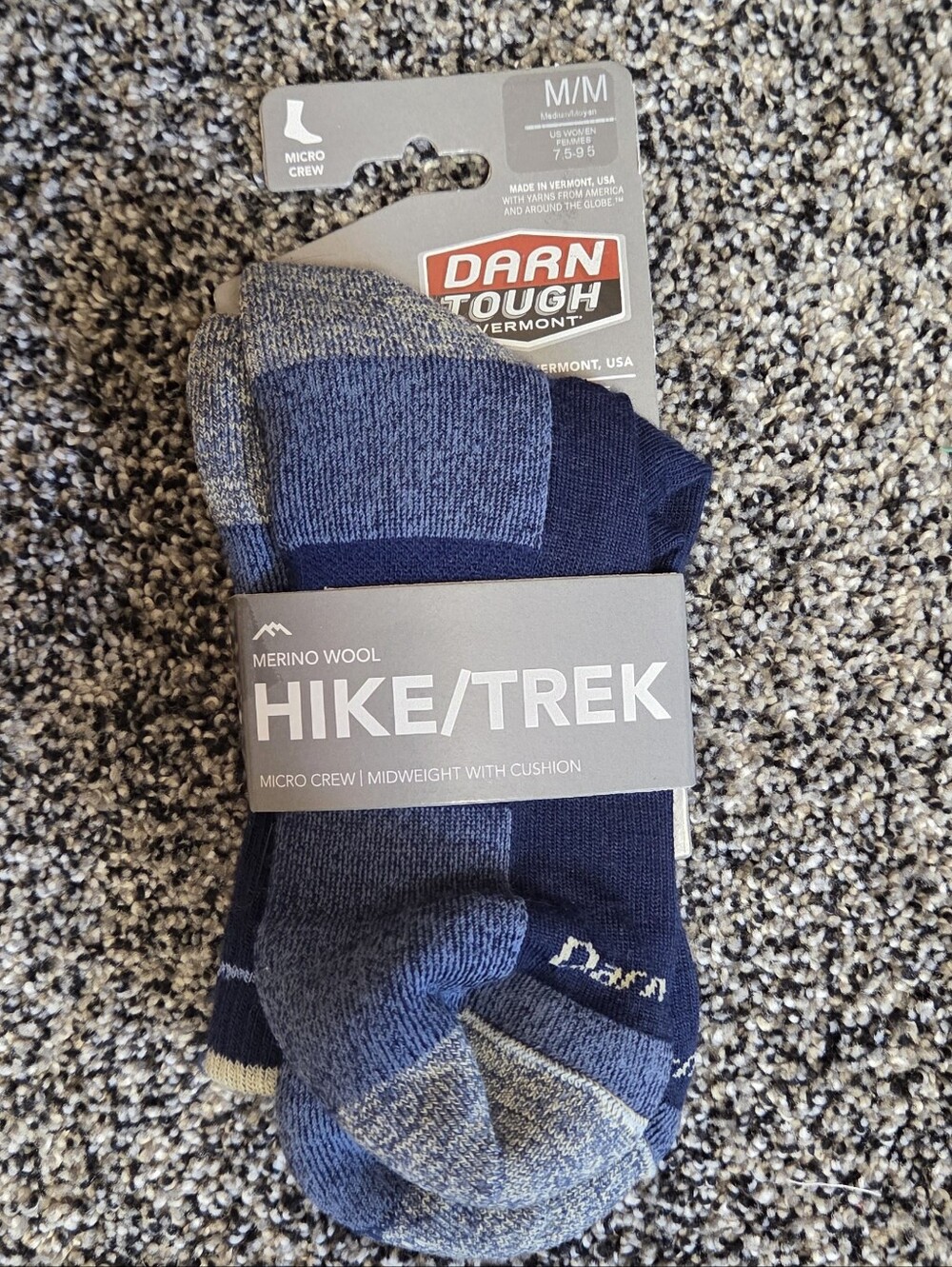 Darn Tough Hike/Trek Merino Wool Micro Midweight Crew Socks Size Med (W7.5-9.5)